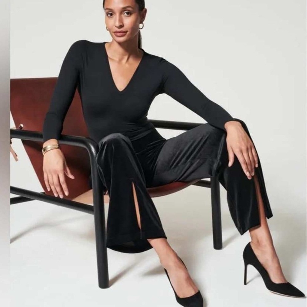 Spanx Velvet Front Slit Wide Leg Pants Womens M Black Soft Modern Femme Glam